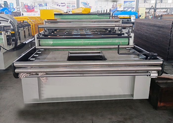 Blue 4kw Power Roofing Sheet Roll Forming Machine For Corrugated