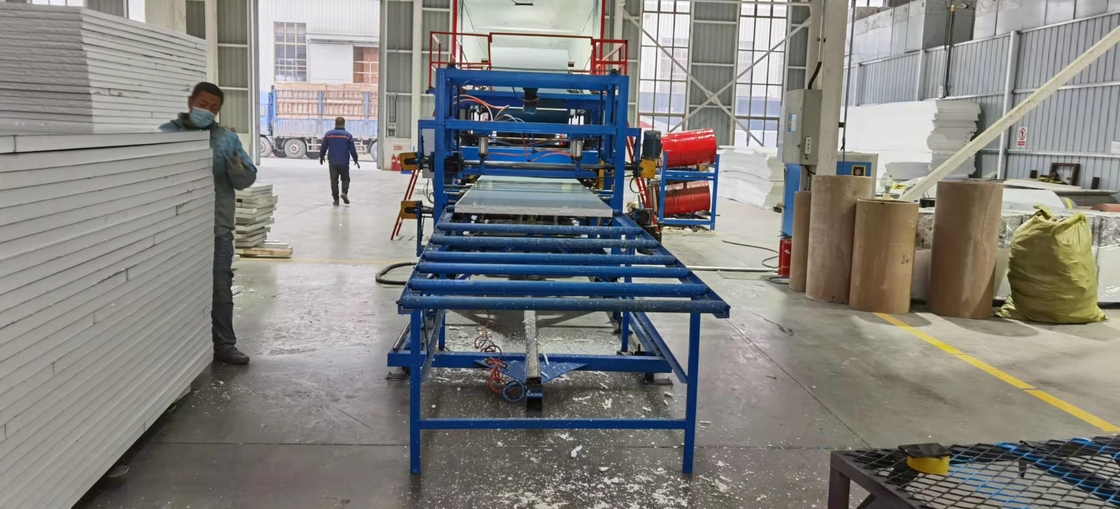 30-300 Mm Thickness Eps Rock Wool Sandwich Panel Product Line For Cold Storage Room Wall Panels
