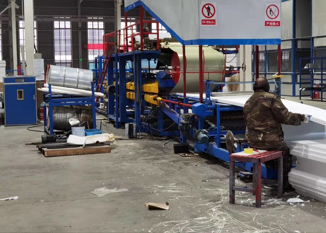 1 Year Warranty PLC Sandwich Panel Roll Forming Machine With Flying Tracking Cutting