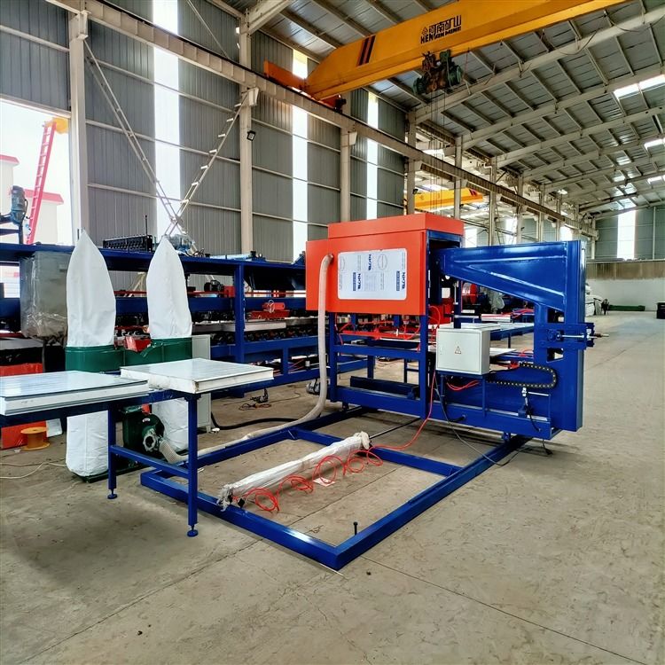 Steel EPS / Rock Wool Sandwich Panel Production Wall / Roof Roll Forming Machine For Sheet Tile Making And 30T Total Weight