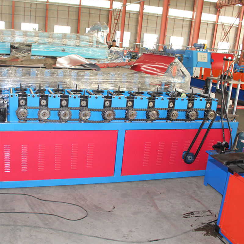PPGI Steel Picket Garden Fence Roll Forming Machine For Europe Market