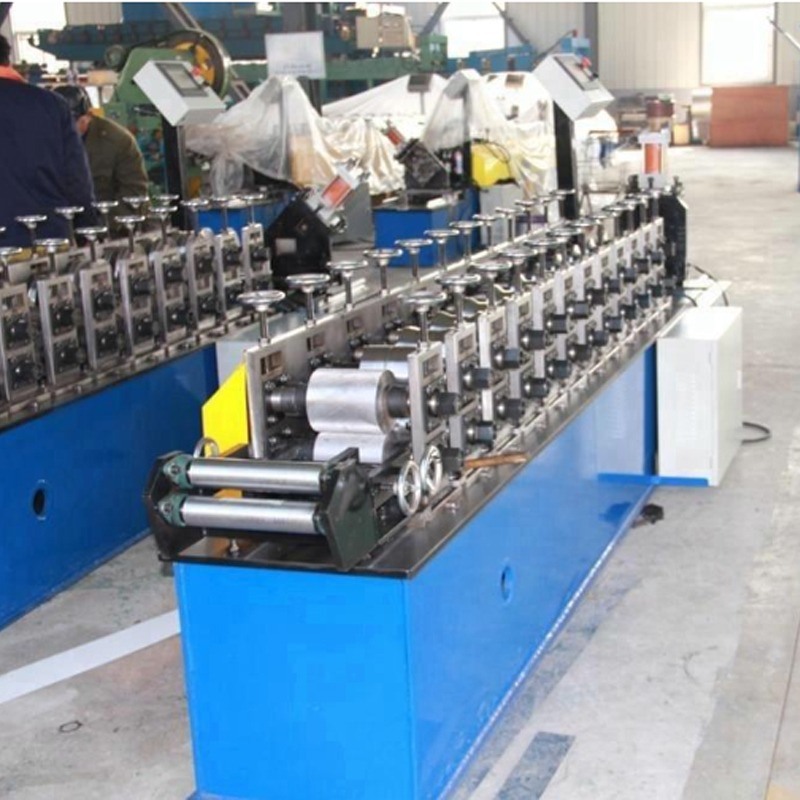 Galvanized Light Steel Frame C Channel Roll Former Omega Furring Purlin Roll Forming Machine