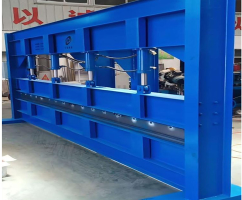 Metal Sheet 4kw Hydraulic Bending Machine 4 To 6m For Plate Bending