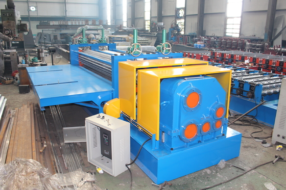 Steel Barrel Corrugated Roofing Forming Machine Suitable Material 0.1 - 0.25mm